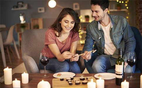 第一次相亲女方到底该不该买单?第4张